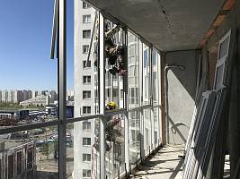 Слайд 0 Монтаж балконов и сайдинга с выносом